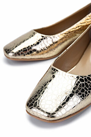 Tamer Tanca Kadın Hakiki Deri Gold Rugan Rugan Topuklu Ayakkabı 1105 2096 BN AYK Y25 NUDE BSK RGN