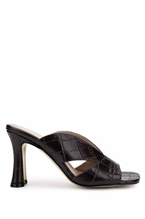 Tamer Tanca Kadın Hakiki Deri Kahverengi Kroko Topuklu Terlik 33 3439 BN TRLK Y25 KAHVE KROKO