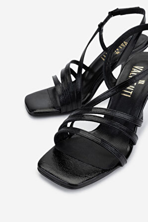 Valmenti Kadın Vegan Topuklu Ayakkabı 1063 2786 BN AYK Y25 SIYAH FSFR