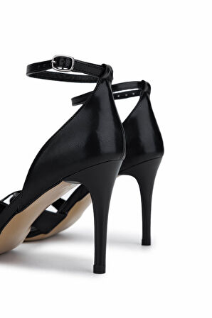 Tamer Tanca Kadın Vegan Siyah Topuklu Ayakkabı 886 2006 BN AYK Y25 SIYAH