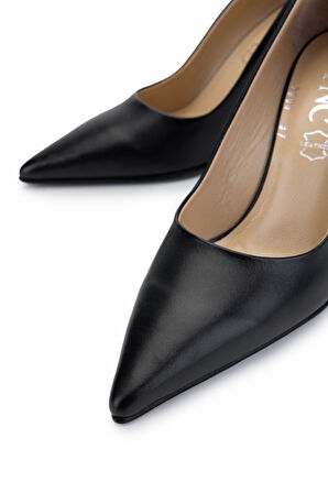 Tamer Tanca Kadın Hakiki Deri Siyah Deri Topuklu Ayakkabı 815 9603 BN AYK Y25 SIYAH DR