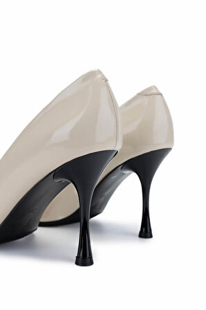 Tamer Tanca Kadın Hakiki Deri Bej Rugan Topuklu Ayakkabı 815 9603 BN AYK Y25 BEJ RGN