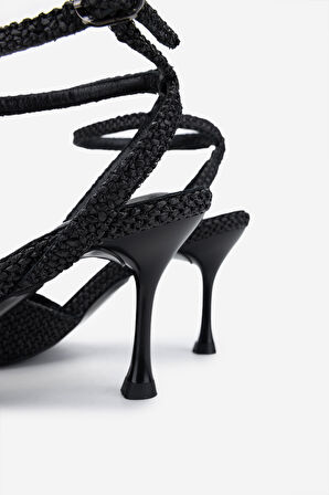 Valmenti Kadın Vegan Siyah Topuklu Ayakkabı 932 3965 BN AYK Y25 SIYAH HSR