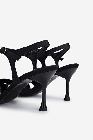 Valmenti Kadın Vegan Siyah Saten Topuklu Ayakkabı 932 3930 BN AYK Y25 SIYAH SATEN