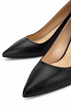 Tamer Tanca Kadın Hakiki Deri Siyah Deri Topuklu Ayakkabı 492 55750 BN AYK Y25 SIYAH DR