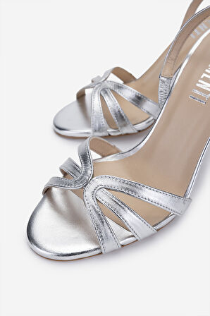 Valmenti Kadın Gri Topuklu Ayakkabı 1074 2306 BN AYK Y25 GUMUS DR