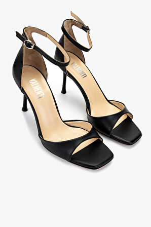 Valmenti Kadın Siyah Deri Topuklu Ayakkabı 1078 25670 BN AYK Y25 SIYAH DR