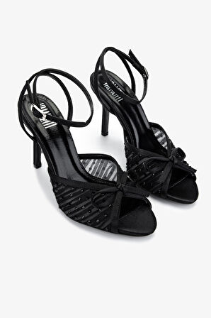 Valmenti Kadın Siyah Saten Topuklu Ayakkabı 654 356 BN AYK Y25 SIYAH SATEN