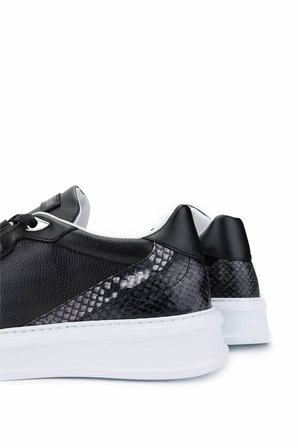 Roberto Cavalli Erkek Hakiki Deri Siyah Sneakers & Spor Ayakkabı 780 27777 ERK AYK Y25 NERO