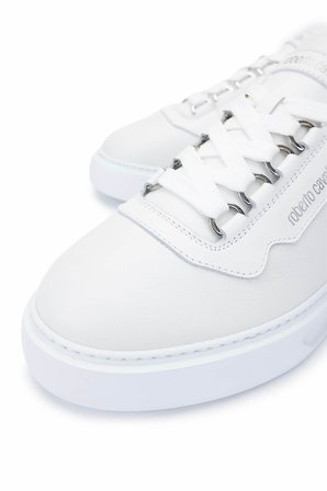 Roberto Cavalli Erkek Hakiki Deri Beyaz Sneakers & Spor Ayakkabı 780 27777 ERK AYK Y25 BIANCO