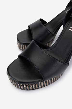 Valmenti Kadın Hakiki Deri Siyah Topuklu Sandalet 1141 691 ANCONA 6-1 BYN SNDLT Y25 BLACK