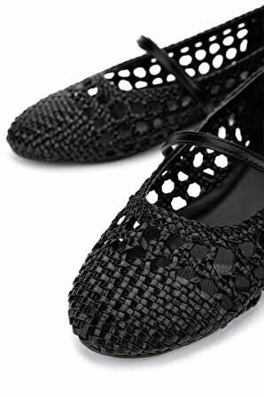 Tamer Tanca Kadın Vegan Siyah Babet Ayakkabı 1073 001 BN AYK Y25 SIYAH ORGU