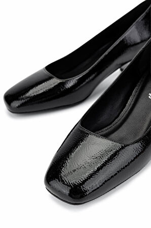 Tamer Tanca Kadın Vegan Siyah Rugan Topuklu Ayakkabı 942 430 BN AYK Y25 SIYAH KRSK RGN