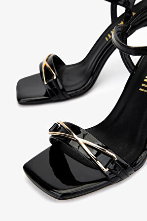 Valmenti Kadın Siyah Rugan Topuklu Ayakkabı 960 2490 BN AYK Y25 SIYAH RGN