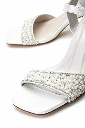 Tamer Tanca Kadın Hakiki Deri Beyaz Sedef Topuklu Ayakkabı 1065 1040 BN AYK Y25 BEYAZ SEDEF