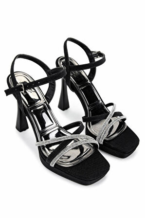 Tamer Tanca Kadın Suni Deri Siyah Topuklu Ayakkabı 1065 501 BN AYK Y25 SIYAH