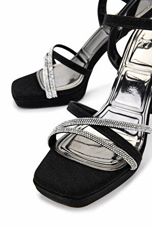 Tamer Tanca Kadın Suni Deri Siyah Topuklu Ayakkabı 1065 501 BN AYK Y25 SIYAH