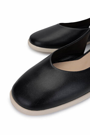 Tamer Tanca Kadın Hakiki Deri Siyah/Krem Babet Ayakkabı 961 11940 BN AYK Y25 SIYAH/KREM