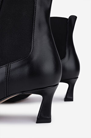 Valmenti Kadın Hakiki Deri Siyah Topuklu Bot 1154 1654 BN BOT SK25-26 NERO