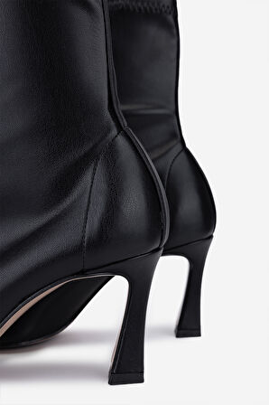 Valmenti Kadın Hakiki Deri Siyah Topuklu Bot 1154 790 BN BOT SK25-26 NERO/NERO