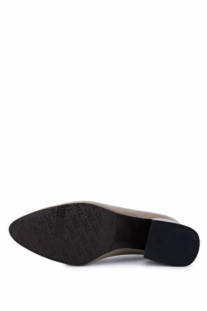 Tamer Tanca Kadın Hakiki Deri Klasik Ayakkabı 1120 928 BN AYK SK25-26 VIZON KIRISIK RUGAN