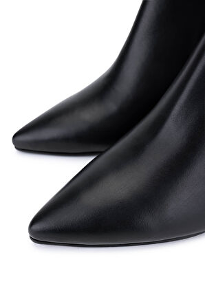 Tamer Tanca Kadın Hakiki Deri Siyah Topuklu Bot 1074 2281 BN BOT SK25-26 SIYAH NAPA