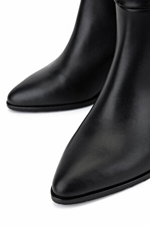 Tamer Tanca Kadın Hakiki Deri Siyah Topuklu Çizme 1074 2274 BN CZM SK25-26 SIYAH DERI