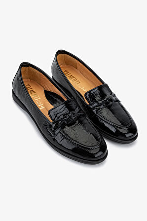 Valmenti Kadın Hakiki Deri Siyah Rugan Casual Ayakkabı 611 E1710-03 BN AYK SK25-26 BLACK VERNICE