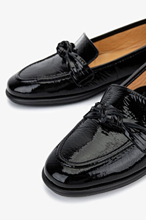 Valmenti Kadın Hakiki Deri Siyah Rugan Casual Ayakkabı 611 E1710-03 BN AYK SK25-26 BLACK VERNICE