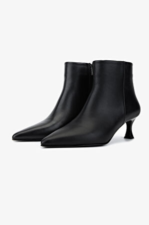 Valmenti Kadın Hakiki Deri Siyah Deri Topuklu Bot 1135 0602 BN BOT SK25-26 SIYAH DERI