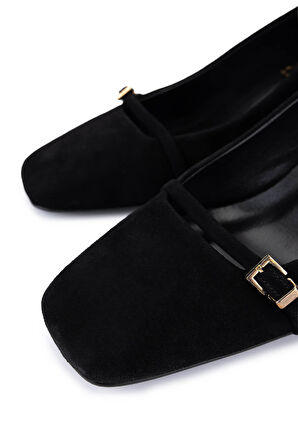 Tamer Tanca Kadın Hakiki Deri Siyah Süet Klasik Ayakkabı 1135 1301 BN AYK SK25-26 SIYAH SUET