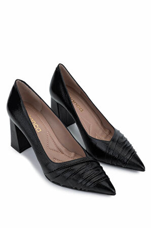 Tamer Tanca Kadın Hakiki Deri Siyah Topuklu Ayakkabı 1129 401 BN AYK SK25-26 SIYAH BNCK