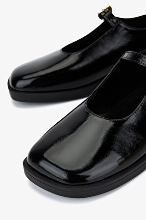 Valmenti Kadın Hakiki Deri Siyah Rugan Casual Ayakkabı 1061 5132 BN AYK SK25-26 SIYAH RGN