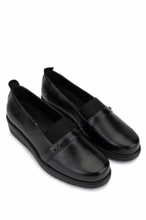 Tamer Tanca Kadın Hakiki Deri Siyah Floter Casual Ayakkabı 1095 SZ504 BN AYK SK25-26 SIYAH FLTR