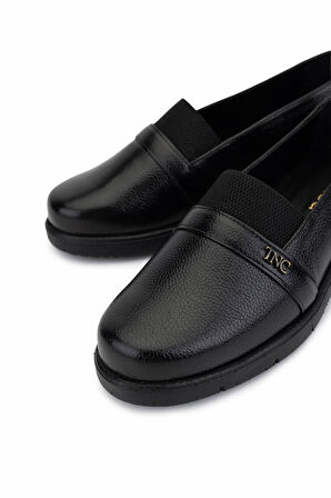 Tamer Tanca Kadın Hakiki Deri Siyah Floter Casual Ayakkabı 1095 SZ504 BN AYK SK25-26 SIYAH FLTR