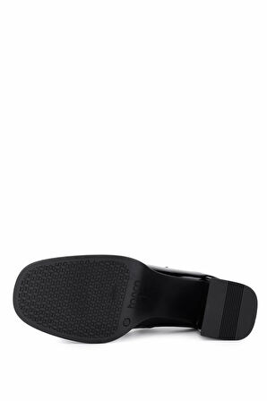 Tamer Tanca Kadın Hakiki Deri Siyah Rugan Topuklu Ayakkabı 1078 25064 BN AYK SK25-26 SIYAH KRSK RGN