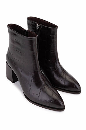 Tamer Tanca Kadın Suni Deri Kahverengi Kroko Topuklu Bot 1162 945 BN BOT SK25-26 KAHVE KROKO