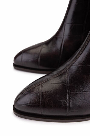 Tamer Tanca Kadın Suni Deri Kahverengi Kroko Topuklu Bot 1162 945 BN BOT SK25-26 KAHVE KROKO