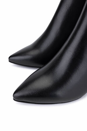 Tamer Tanca Kadın Hakiki Deri Siyah Deri Topuklu Bot 1081 5411 BN BOT SK25-26 SIYAH DR