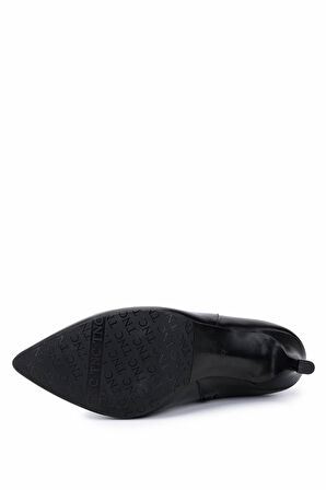 Tamer Tanca Kadın Hakiki Deri Siyah Deri Topuklu Bot 1081 5411 BN BOT SK25-26 SIYAH DR