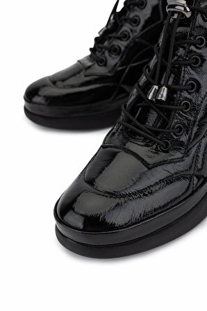 Tamer Tanca Kadın Hakiki Deri Siyah Kırışık Rugan Casual Bot 824 3559 BN BOT SK24-25 SIYAH KRSK RGN