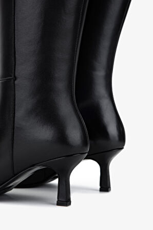 Valmenti Kadın Hakiki Deri Siyah Deri Klasik Çizme 33 6205 BN CZM SK25-26 SIYAH DERI