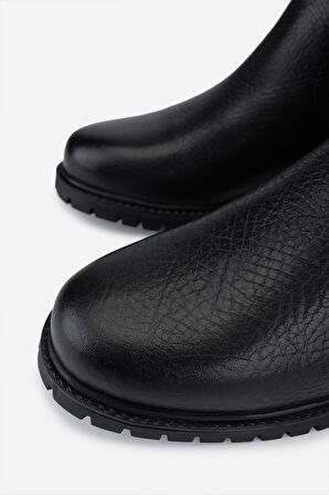 Valmenti Kadın Hakiki Deri Siyah Düz Çizme 33 22035 BN CZM SK25-26 SIYAH ROYAL