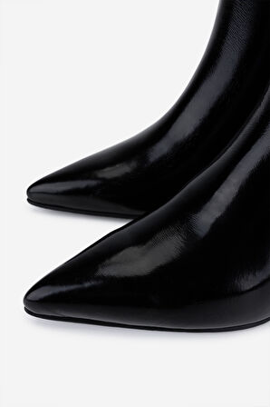 Valmenti Kadın Hakiki Deri Siyah Rugan Topuklu Bot 33 6010 BN BOT SK25-26 SIYAH RUGAN