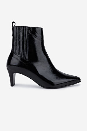 Valmenti Kadın Hakiki Deri Siyah Rugan Topuklu Bot 33 16505 BN BOT SK25-26 SIYAH RUGAN