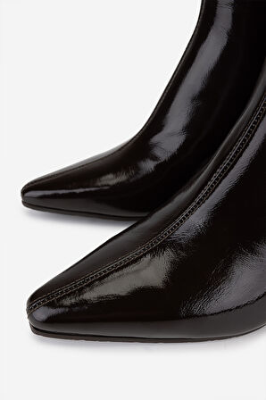 Valmenti Kadın Hakiki Deri Kahverengi Topuklu Bot 33 16505 BN BOT SK25-26 KAHVE RUGAN