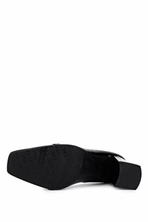 Tamer Tanca Kadın Hakiki Deri Siyah Rugan Topuklu Ayakkabı 1096 2081 BN AYK SK25-26 SIYAH RGN