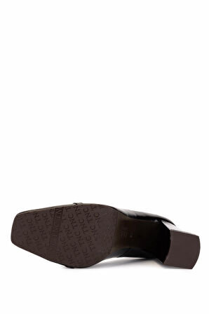 Tamer Tanca Kadın Hakiki Deri Kahverengi Rugan Topuklu Ayakkabı 1096 2081 BN AYK SK25-26 KAHVE RGN