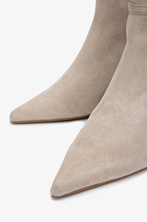 Valmenti Kadın Hakiki Deri Bej Süet Topuklu Bot 1096 9840 BN BOT SK25-26 BEJ SUET