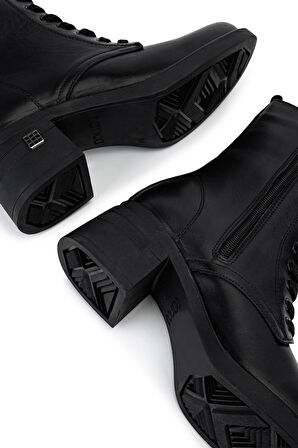 Tamer Tanca Kadın Hakiki Deri Siyah Deri Topuklu Bot 1065 3455 BN BOT SK25-26 SIYAH DR